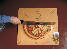 Доска для пиццы с направляющими на 8 частей